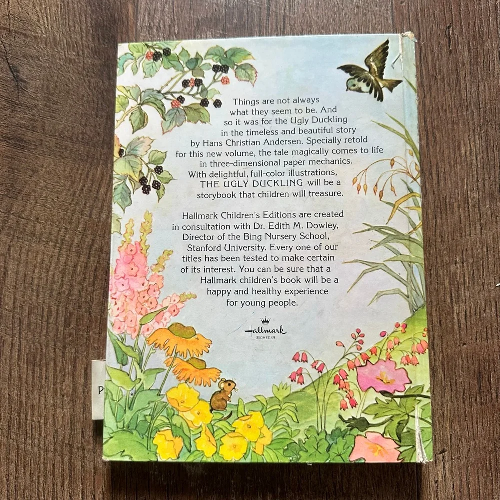 Hallmark The Ugly Duckling Pop-Up Book